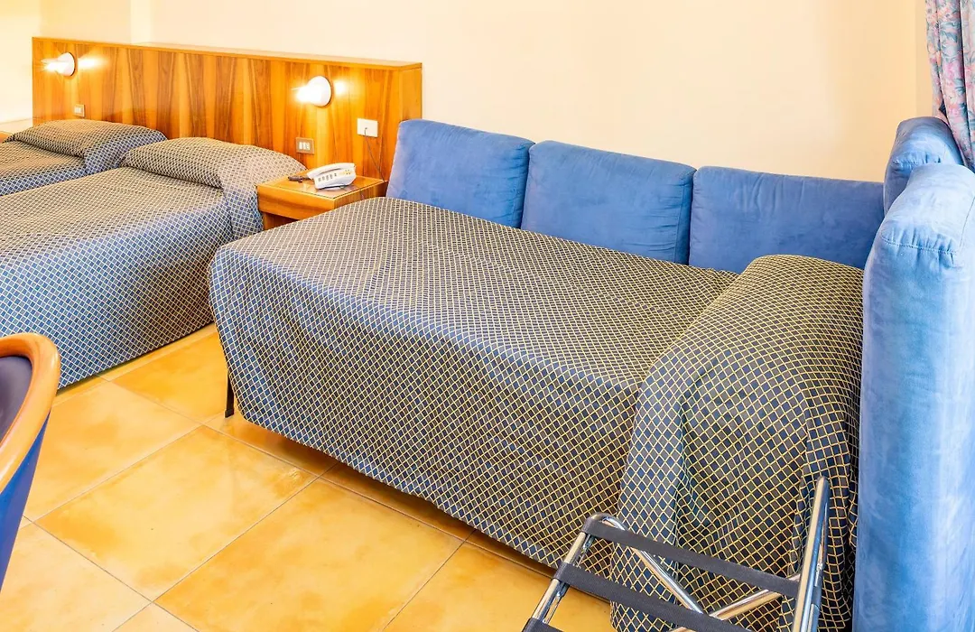 Hotel Palme & Suite-1