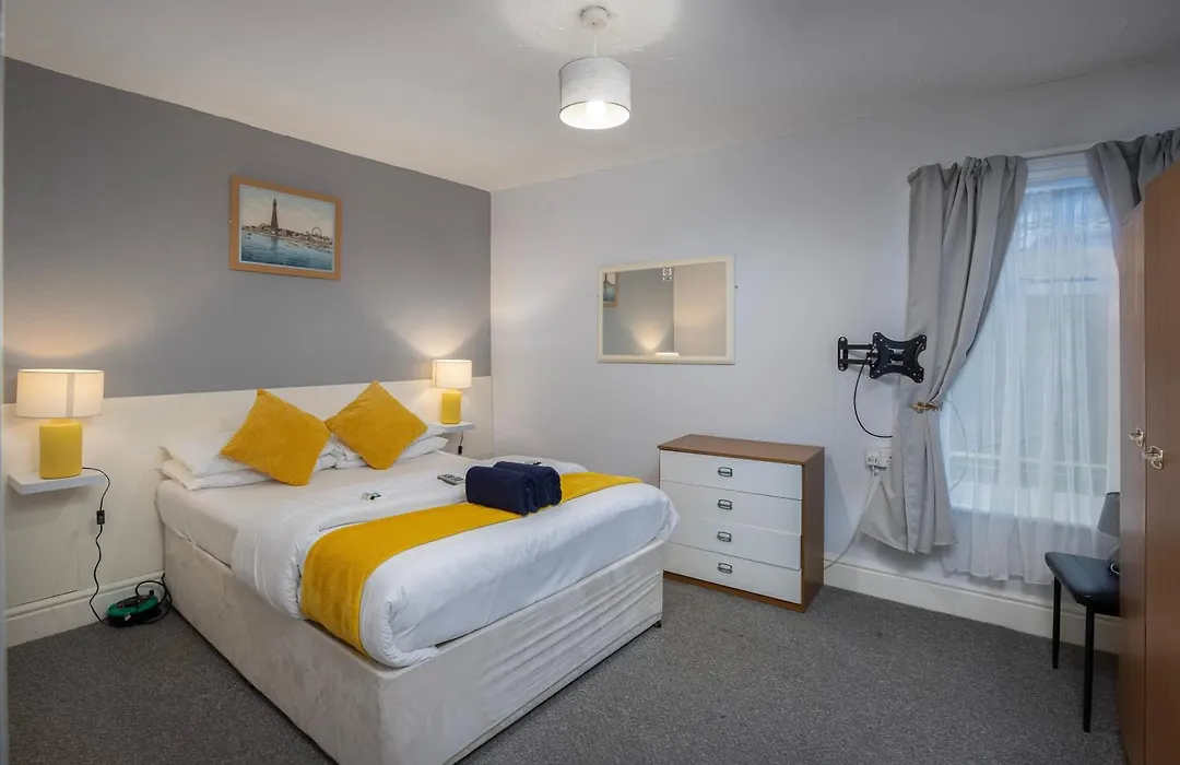 Royal Oakwell Hotel-1