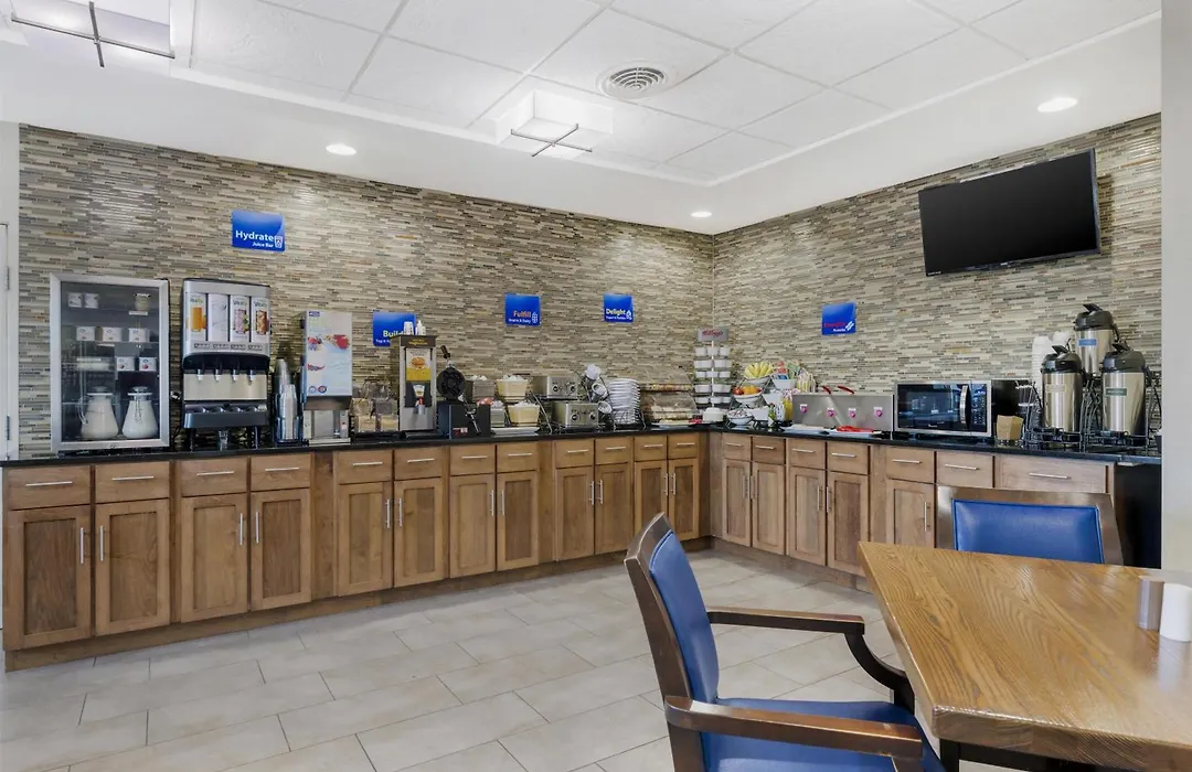 Best Western North Bryant Inn-1