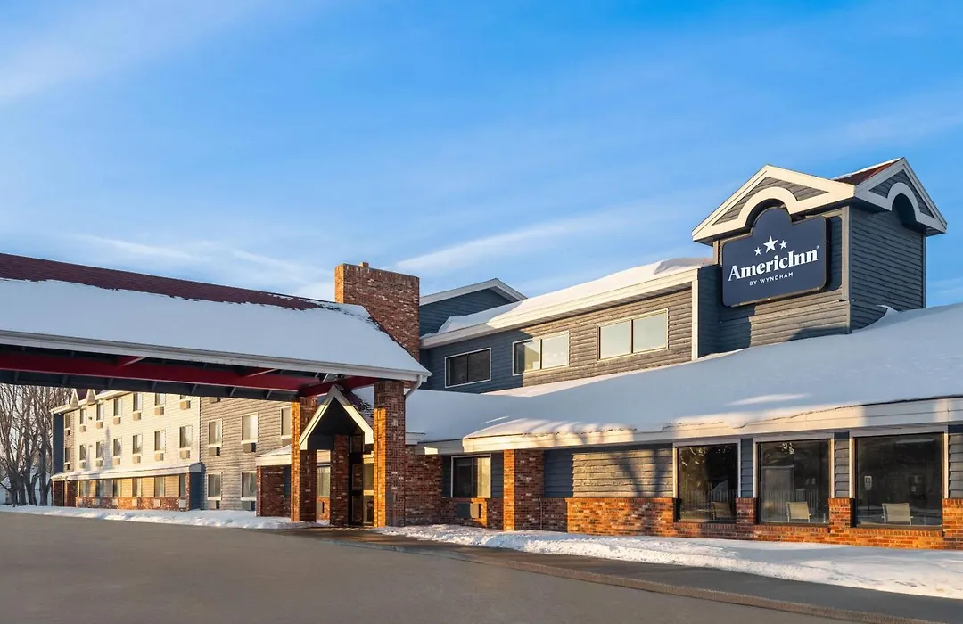 Americinn By Wyndham Grand Forks-1