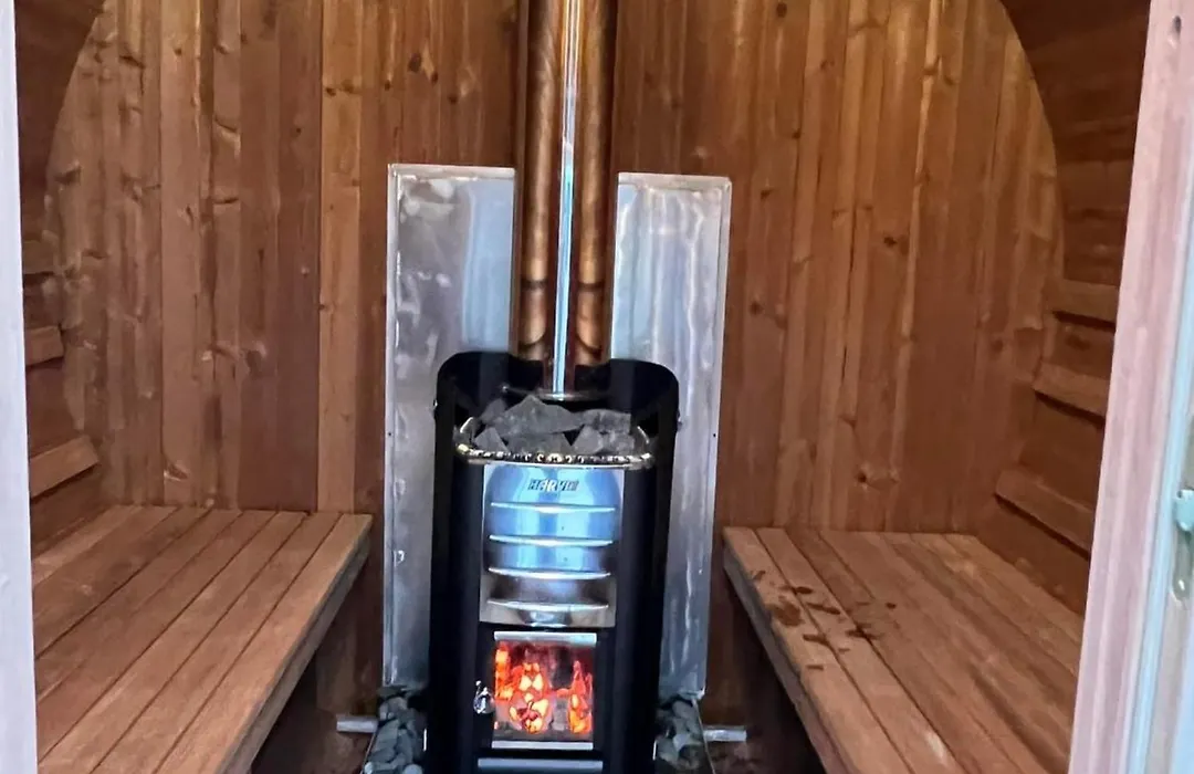 Alaska Knotty Pine B&B-1