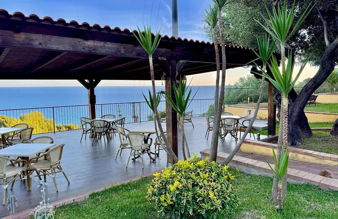 Villaggio Turistico La Fenosa-1