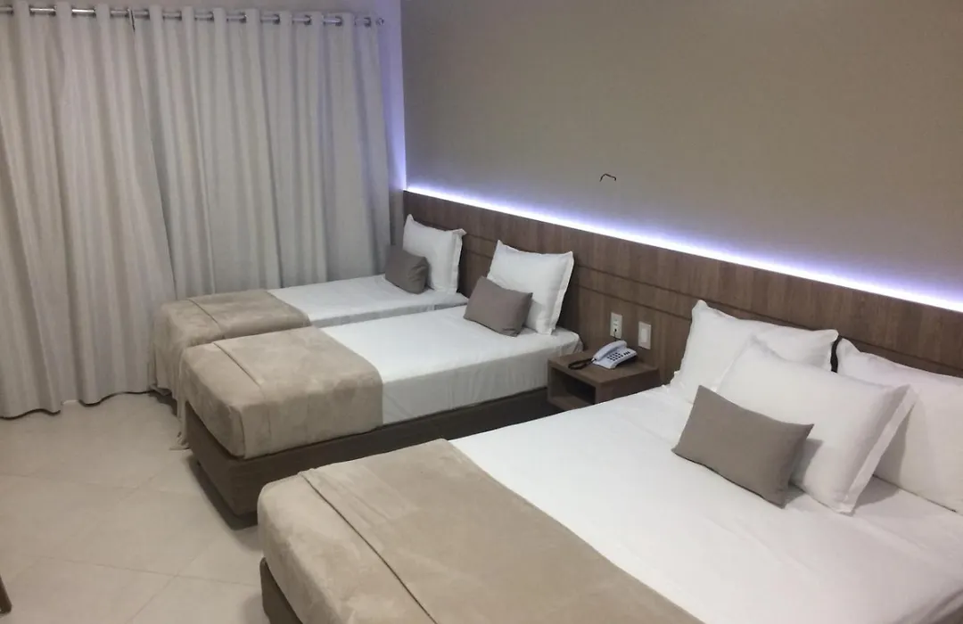Confort Fronteira Hotel-1