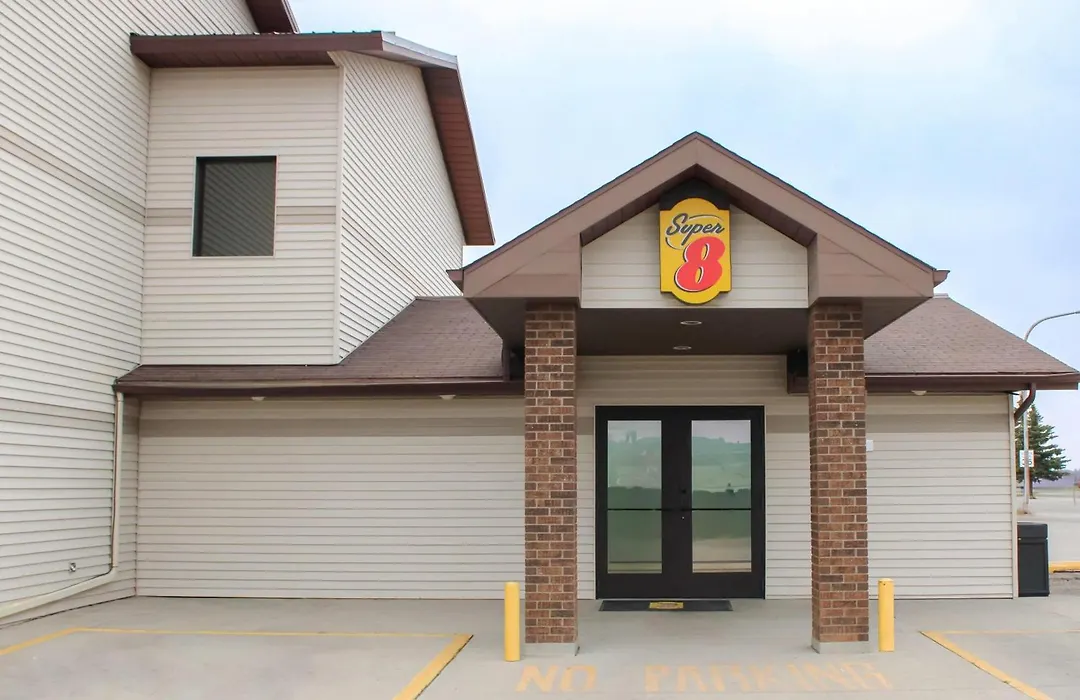 Super 8 By Wyndham Williston Nd-1