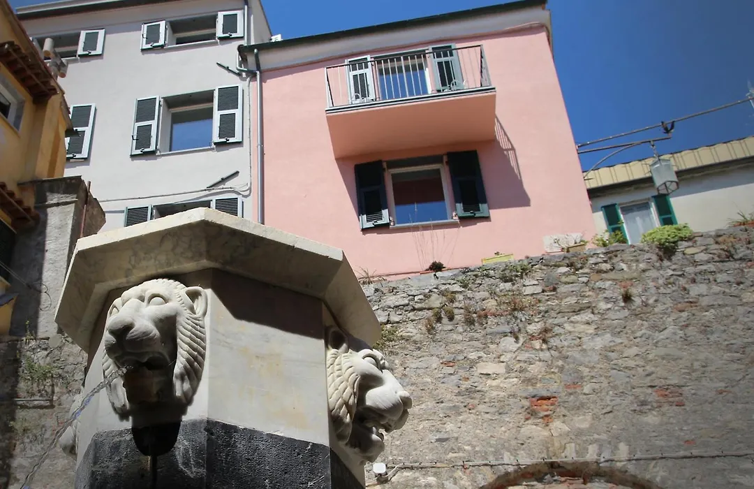Colonna 24 Luxury Room In Portovenere Near 5 Terre-1