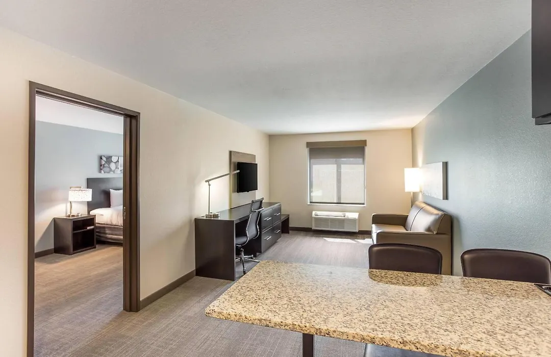 Mainstay Suites Logan Ohio-Hocking Hills-1