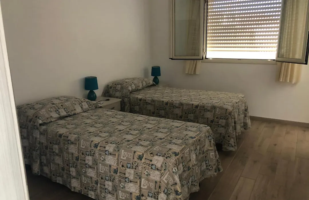 VILLA FLO' B&B (San Pietro in Bevagna)-1