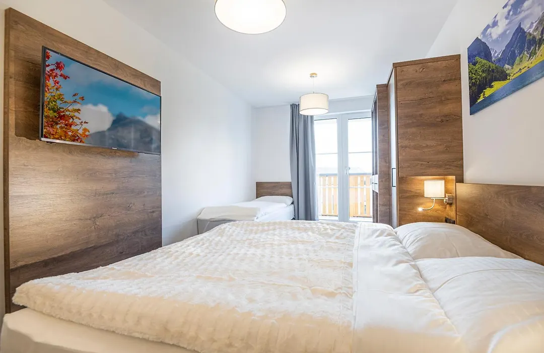 AlpenParks Hotel&Apartment Alpendorf-1