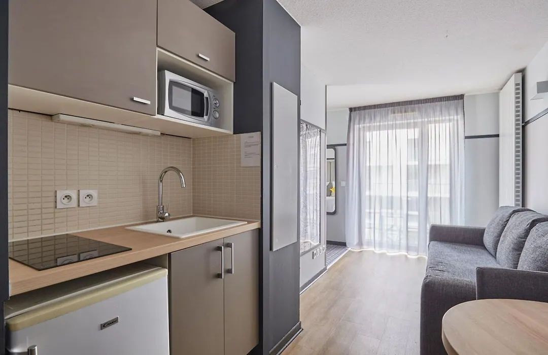 Appart Hotel Odalys City Toulouse Blagnac Aéroport-1