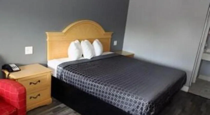 Grand Park Inn-1