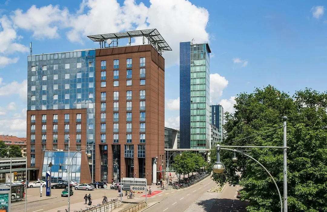 Hotel Freiburg City Center By Leonardo Hotels-1