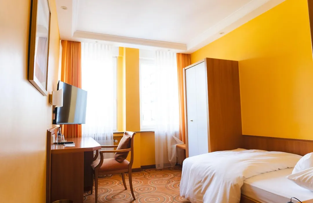 Insel-Hotel Heilbronn-1