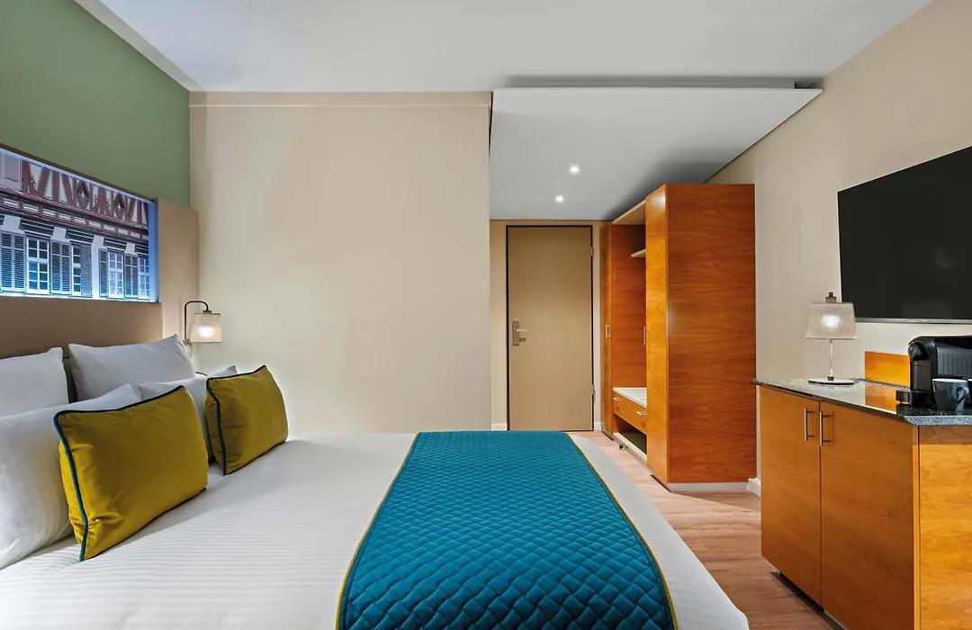 Leonardo Hotel Esslingen-1