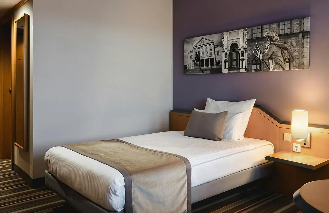 Leonardo Hotel Weimar-1