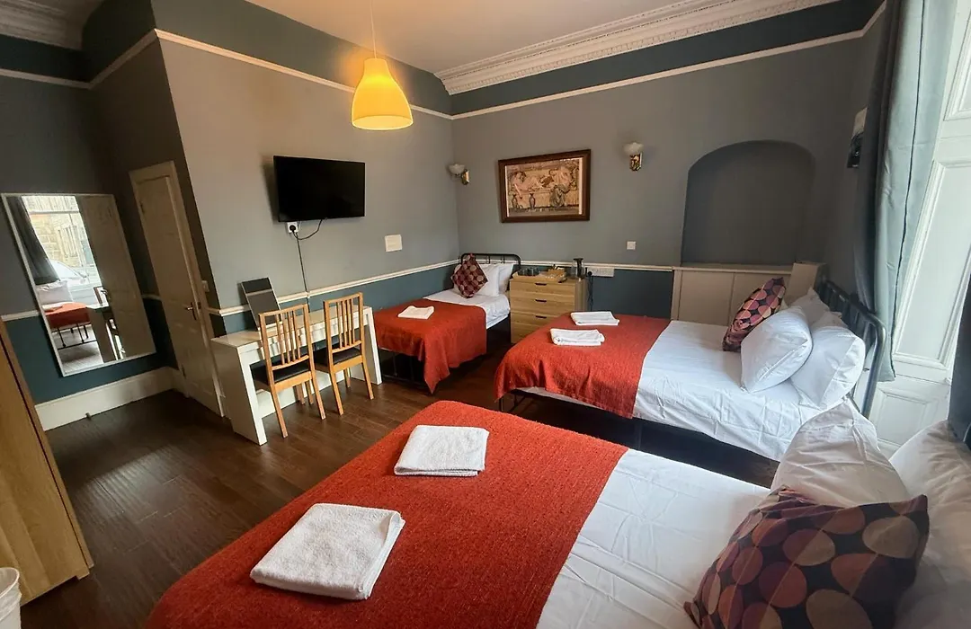 Balmore Guest House-1