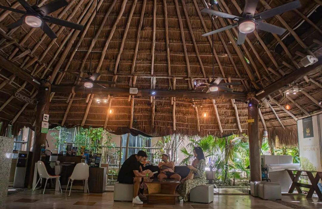 Tukan Hotel Playa Del Carmen-1