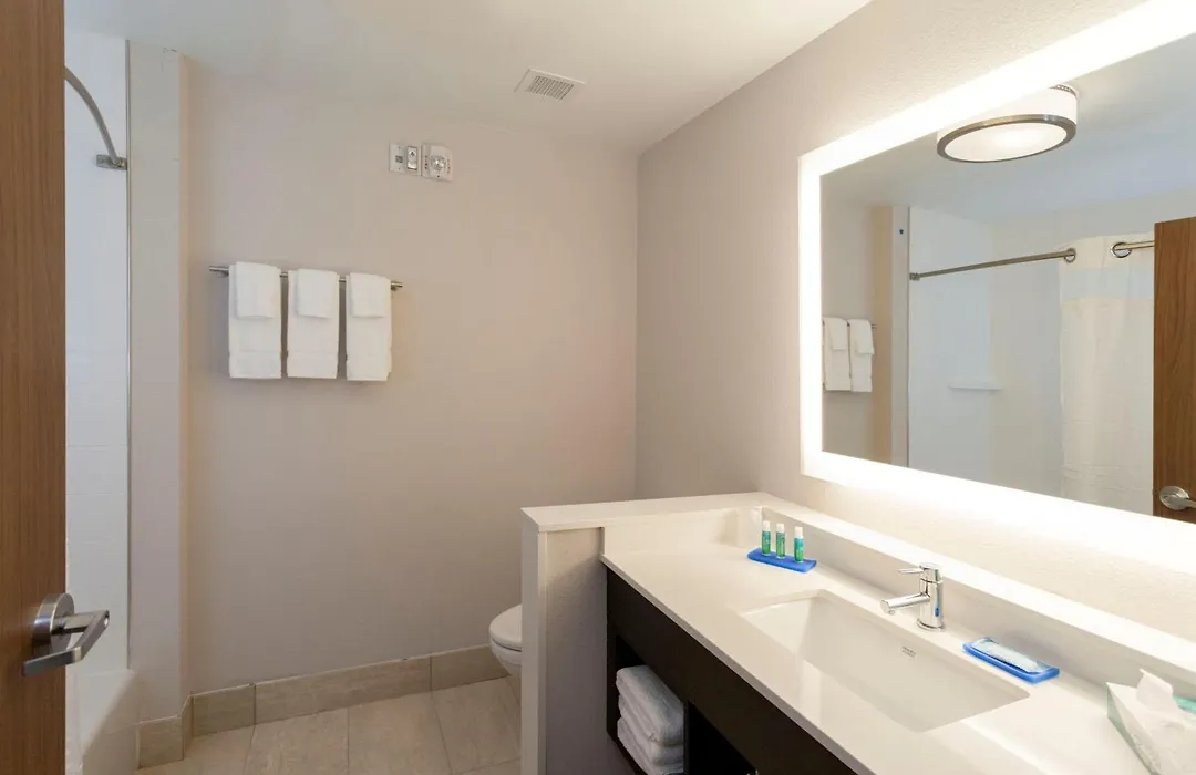 Holiday Inn Express Lexington - Horse Park Area By Ihg-1