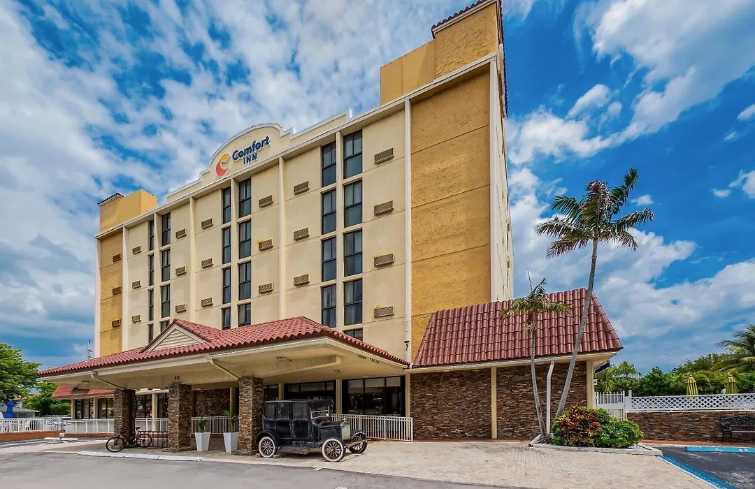 Comfort Inn Oceanside Deerfield Beach-1