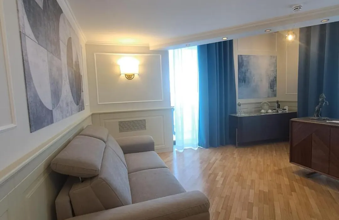 Hotel Europa-1