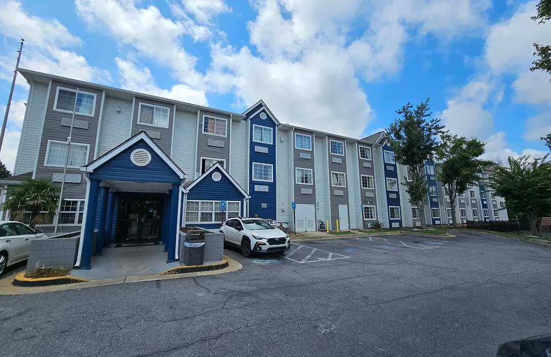 Microtel Inn By Wyndham Atlanta Airport-1