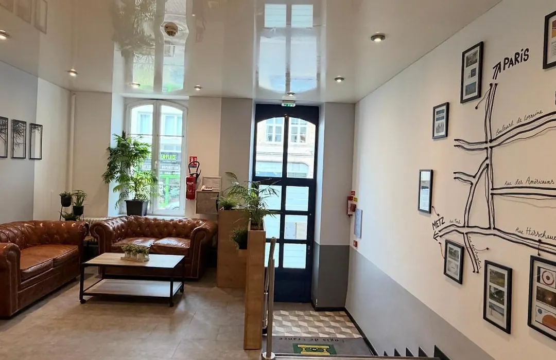 Logis Hotel de Paris-1