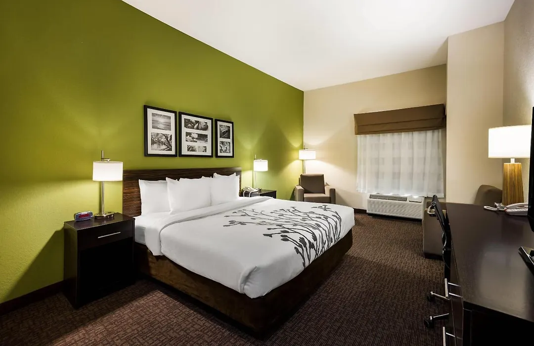 Sleep Inn & Suites Valdosta Mall Area-1