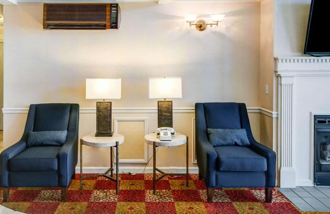 Comfort Inn Redding Near I-5-1