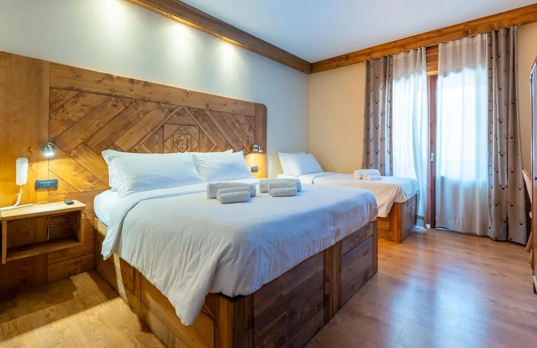 Hotel Oasi-1