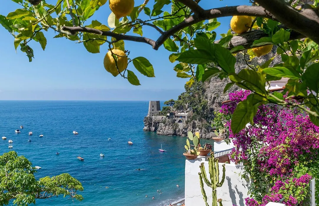 La Dolce Vita A Positano Boutique Hotel-1