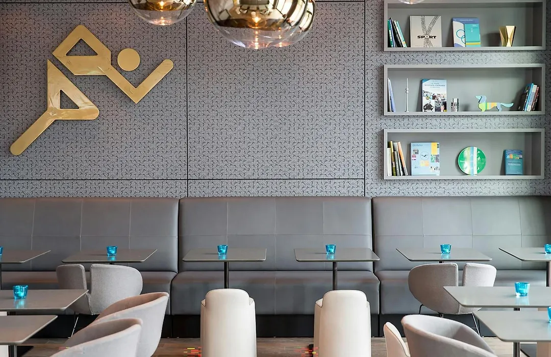 Motel One München-Olympia Gate-1
