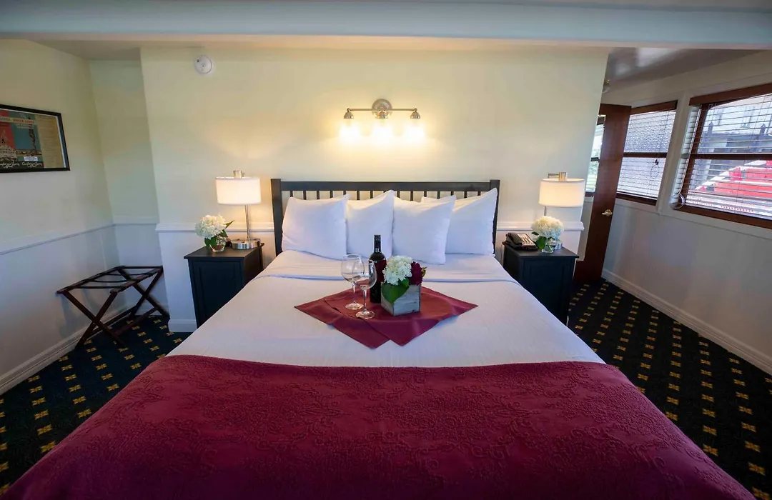Delta King Hotel-1