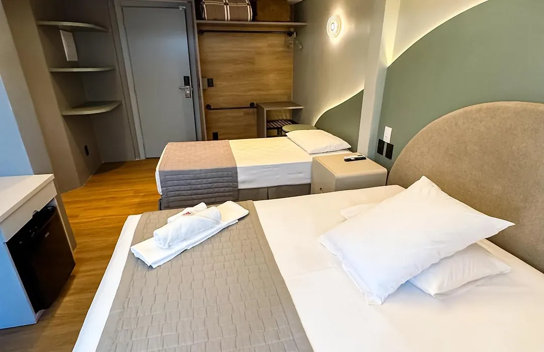 Hotel Zata E Flats-1