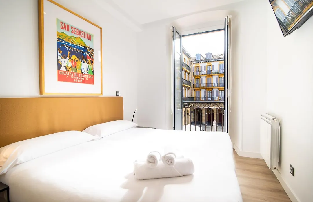Central Roomss-1