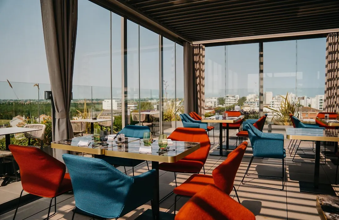 J44 Lifestyle Hotel-1