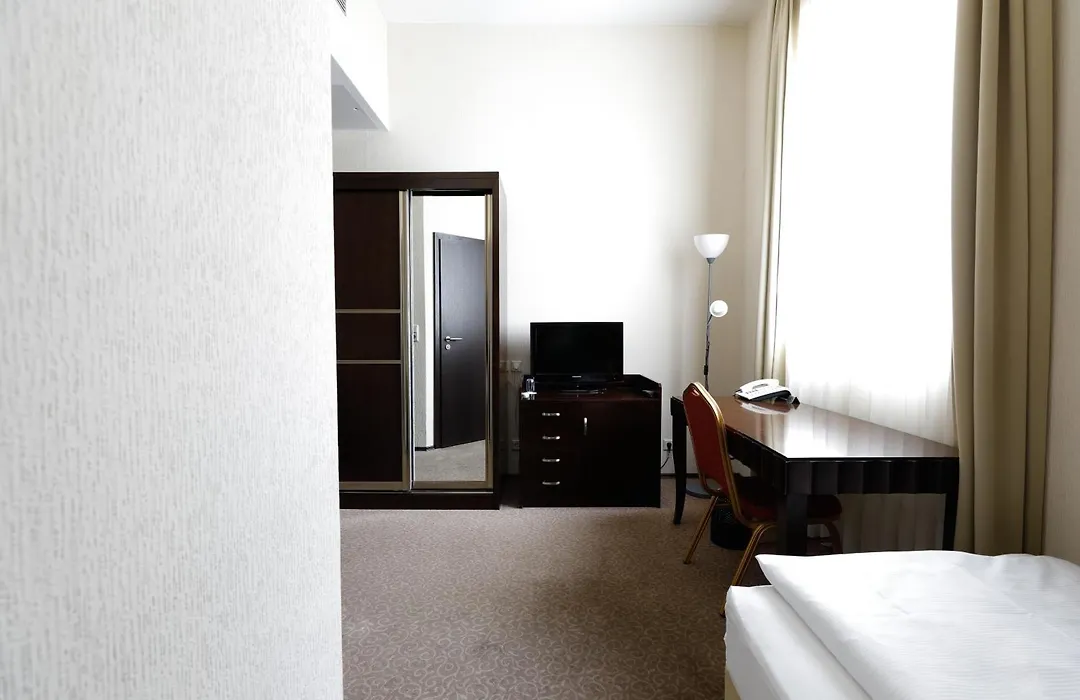 Grand Palace Hotel Hannover-1