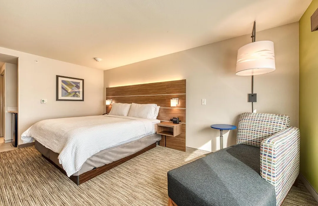 Holiday Inn Express & Suites - Manitou Springs By Ihg-1