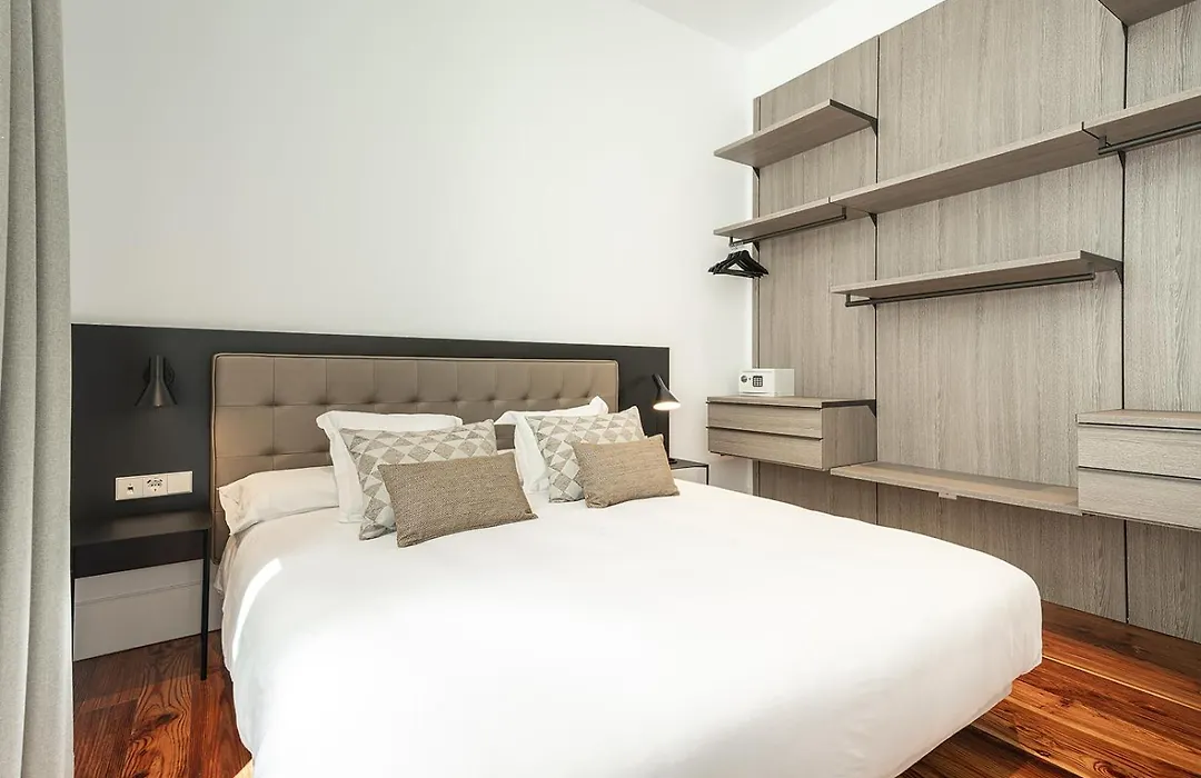 The Park Suites By Ires Lar-1