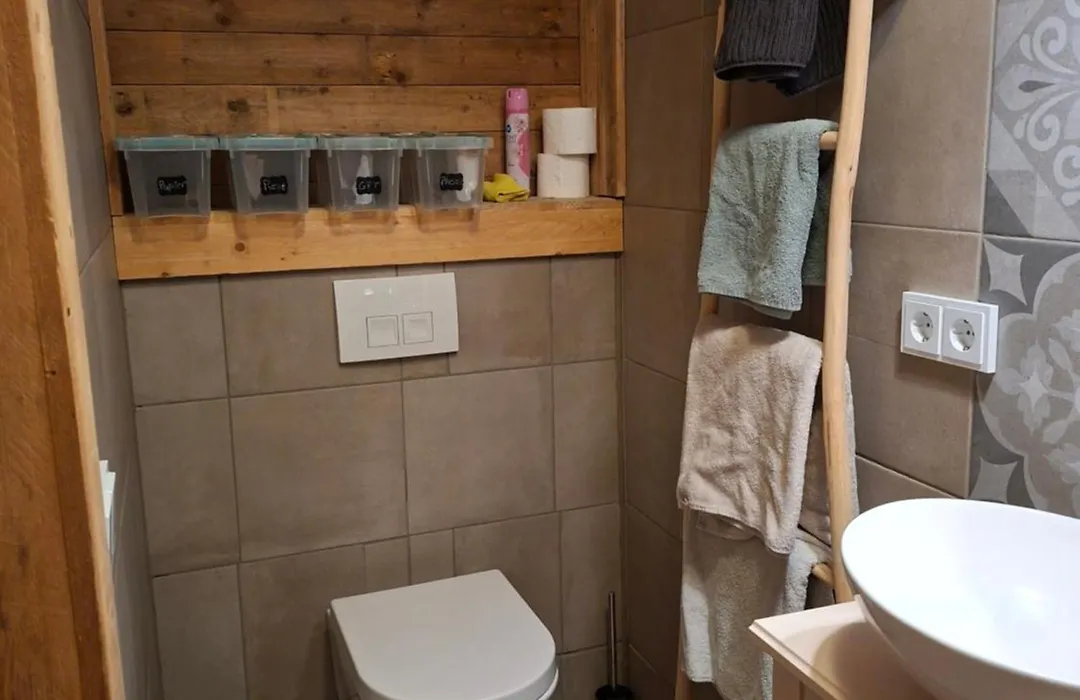 B&B Biej' oons tuus-1