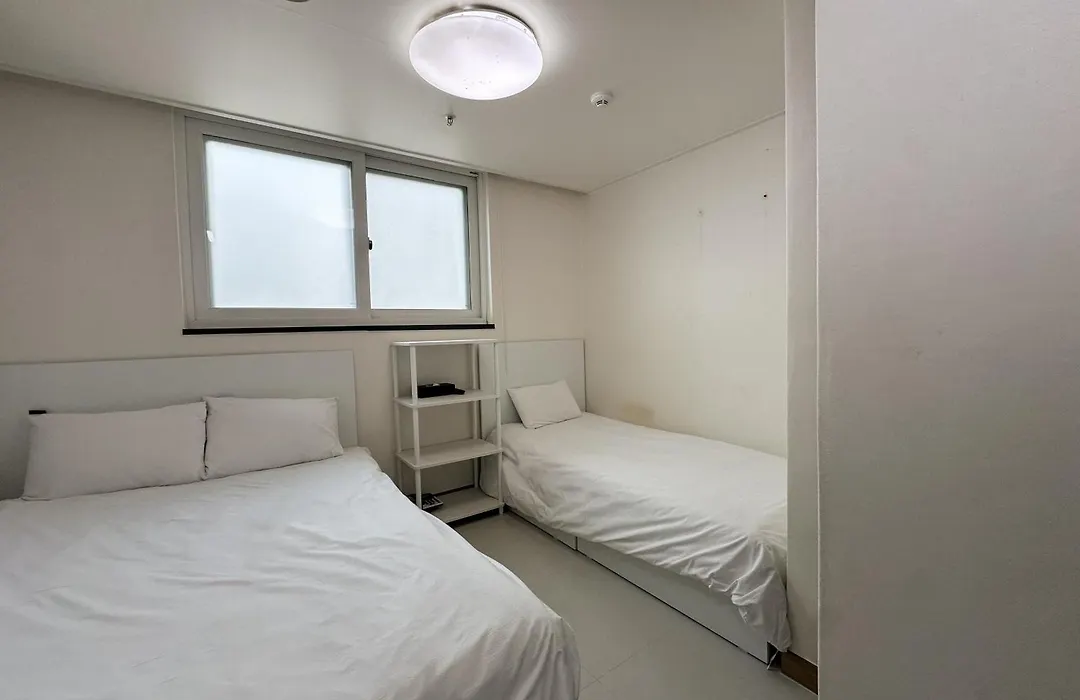 Three Seven Hotel Dongdaemun-1