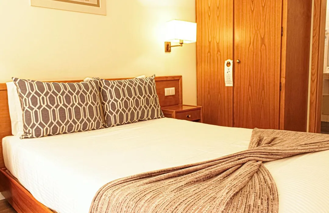 Hotel Dos Loios-1
