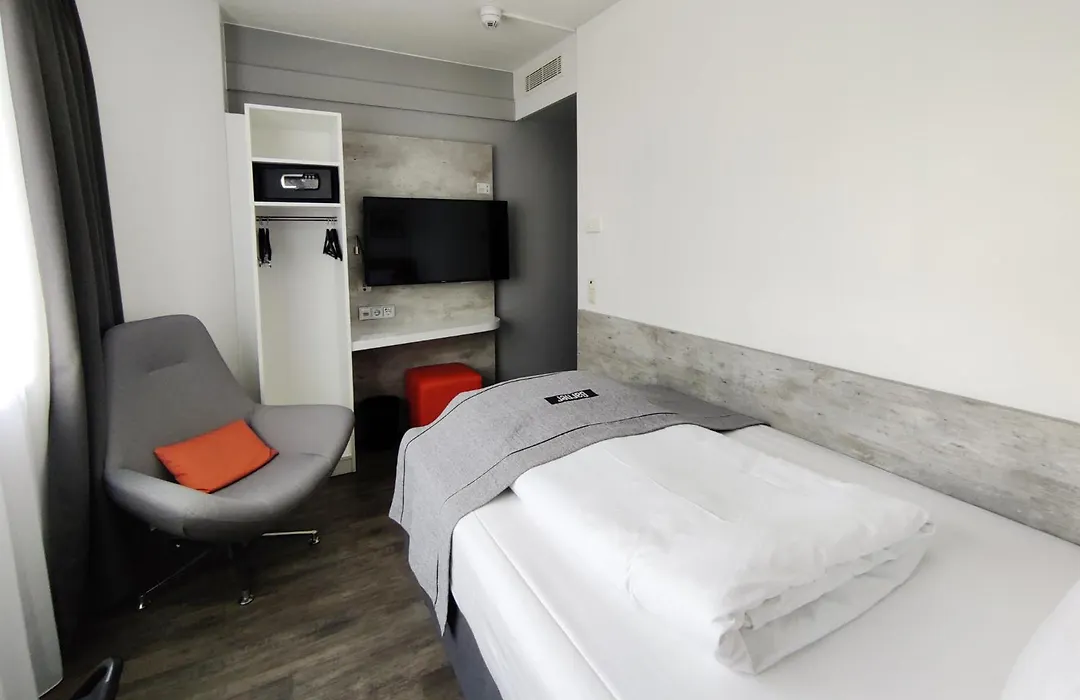 Select Hotel Wiesbaden City-1