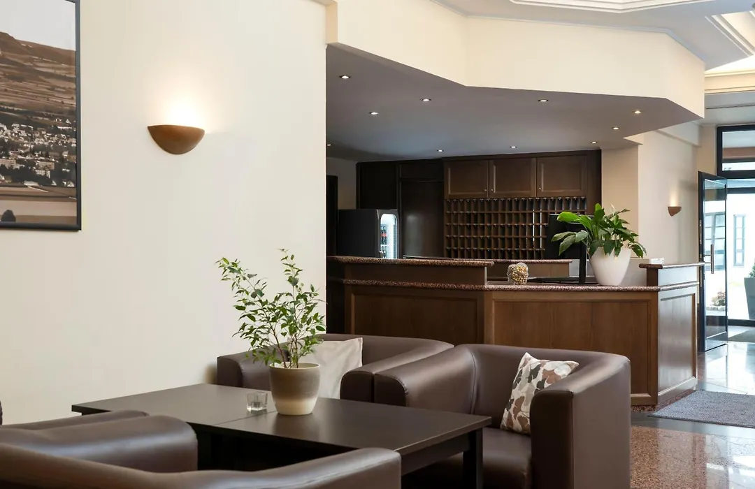 Elaya Hotel Noerdlingen, Trademark By Wyndham-1