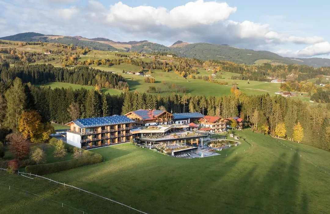 Landhotel Gut Sonnberghof-1