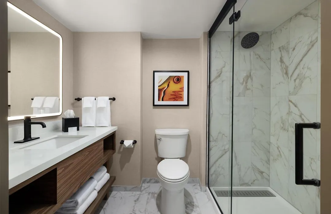 Embassy Suites By Hilton Cincinnati Northeast - Blue Ash-1