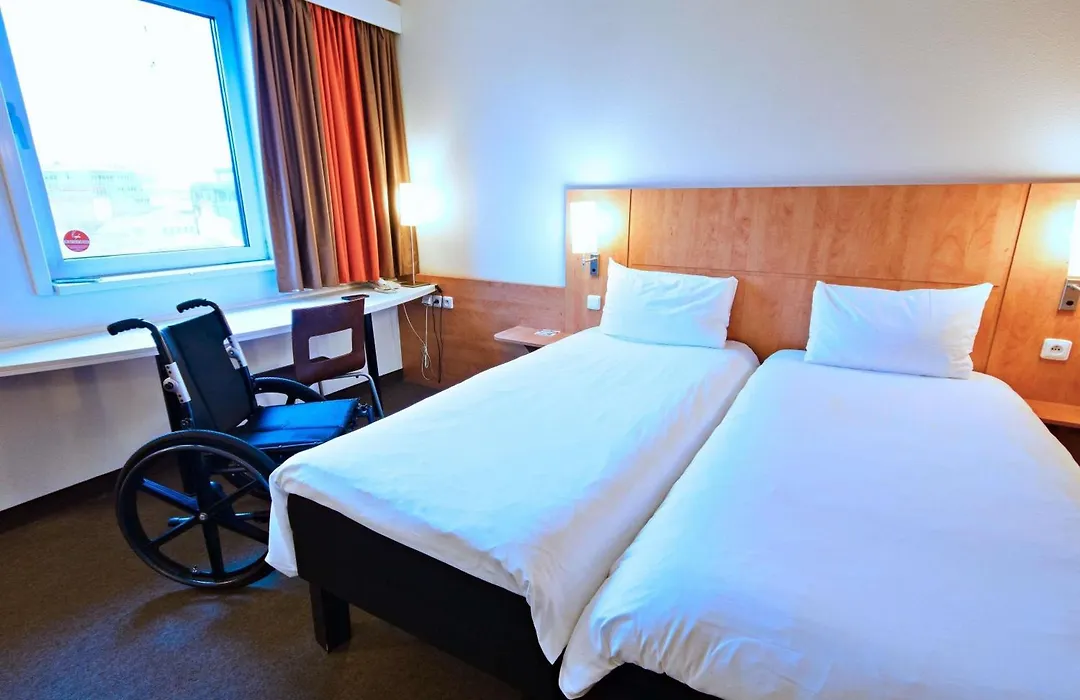 Ibis Praha Mala Strana-1