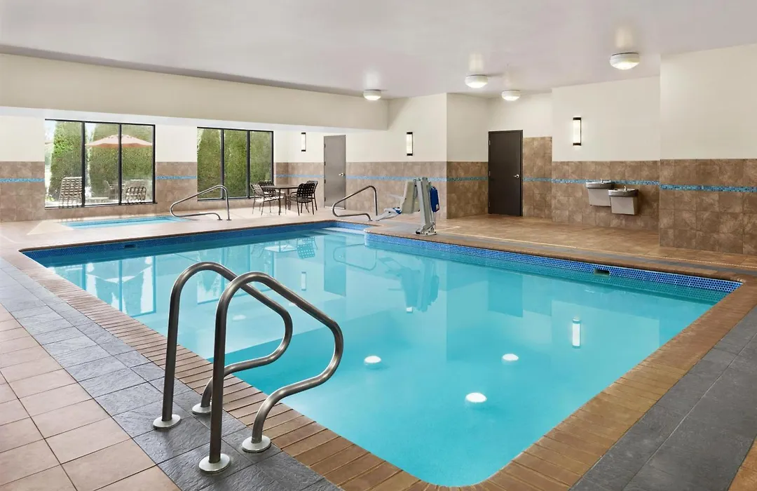 Hilton Garden Inn South Bend-1