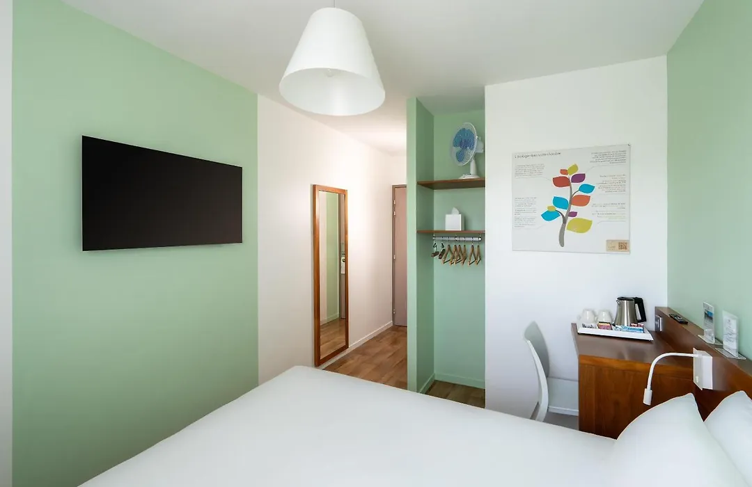Sure Hotel By Best Western Guerande-1