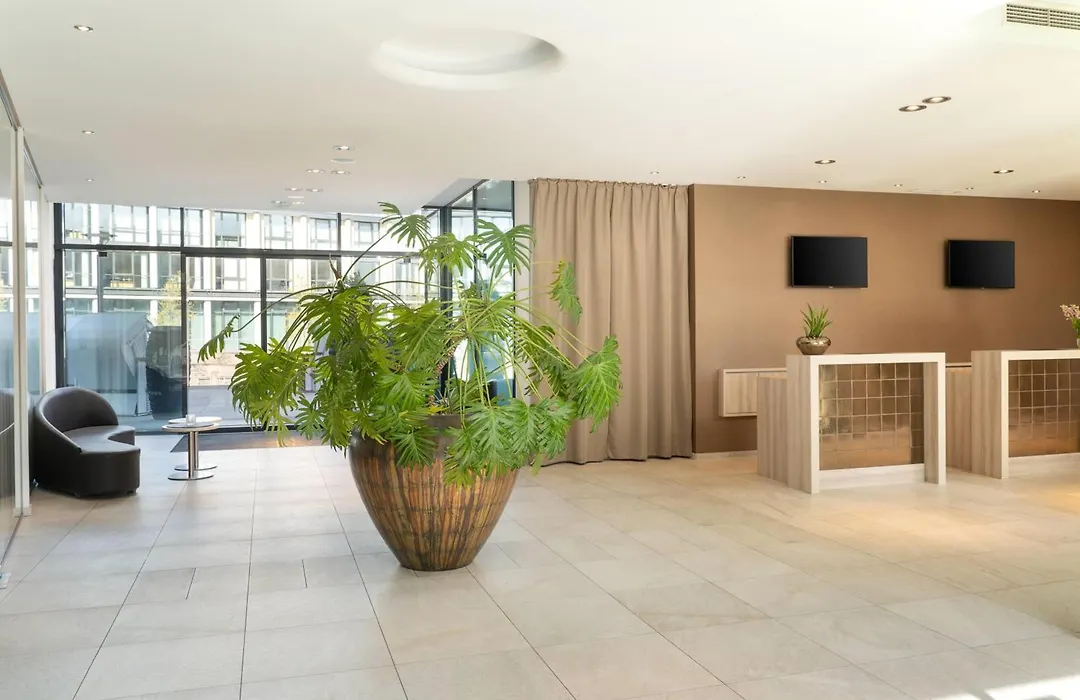 Elaya Hotel Kleve, Trademark Collection By Wyndham-1