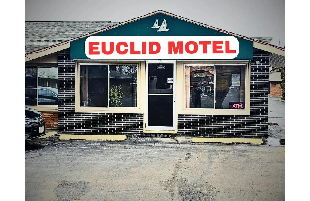 Euclid Motel-1
