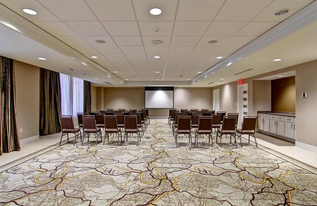 Hampton Inn And Suites Cincinnati - Downtown-1